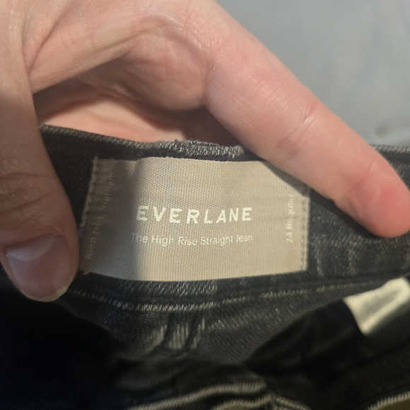 Everlane High Rise Straight Jean Black Wash - Picture 6 of 6